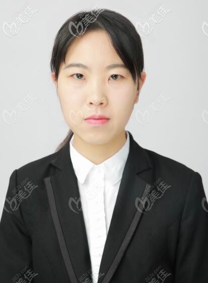 上海羅緣口腔專業(yè)口腔醫(yī)生——程可佳