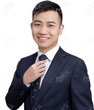 廣州增城區(qū)華醫(yī)口腔黃躍