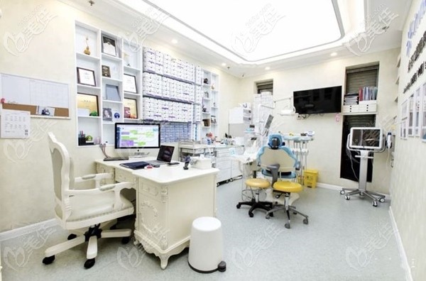 寮步莞大口腔的正畸室