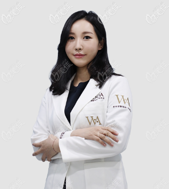 韓國(guó)WOOA嫵阿整形外科李宣幸院長(zhǎng)