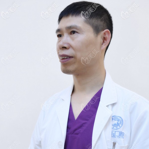 杭州北樂口腔醫(yī)生江曉亮 杭州北樂口腔醫(yī)生江曉亮