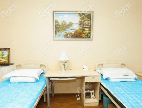 北京宮國華醫(yī)療美容病房