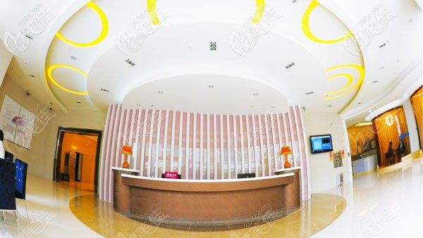 昆明吳氏嘉美整形美容醫(yī)院大廳環(huán)境