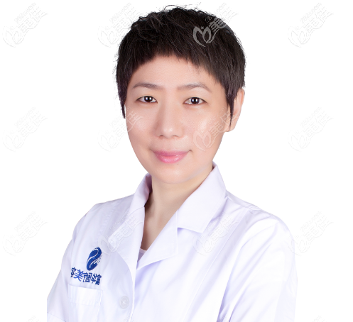 深圳富華高靜院長擅長隆鼻和隆胸