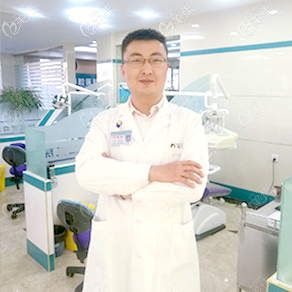 薛興文醫(yī)生 薛興文醫(yī)生