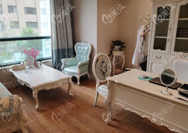 大理伊美東方麗人整形的面診室 大理伊美東方麗人整形的面診室