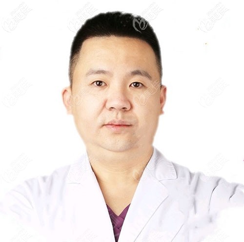 昆明嬌點(diǎn)醫(yī)療美容醫(yī)院王潤先醫(yī)生 昆明嬌點(diǎn)醫(yī)療美容醫(yī)院王潤先醫(yī)生