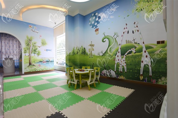 岳陽陽光口腔兒童玩耍區(qū)