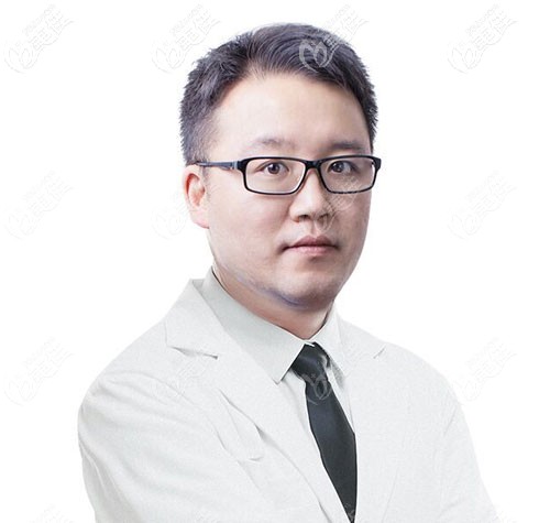 昆明銅雀臺(tái)整形陶俊醫(yī)生 昆明銅雀臺(tái)整形陶俊醫(yī)生