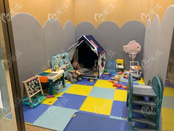 美奧口腔兒童玩耍區(qū) 美奧口腔兒童玩耍區(qū)