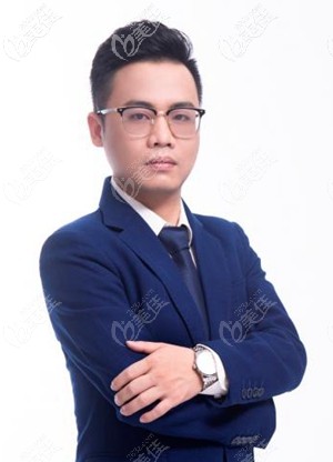 林春山 泉州明韓整形外科院長