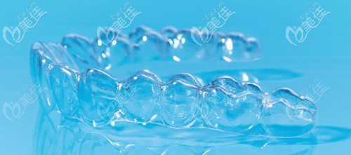 美立刻牙齒矯正器