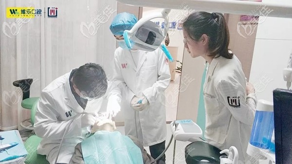 術(shù)后6小時帶上臨時牙冠 術(shù)后6小時帶上臨時牙冠