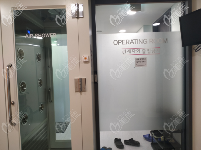 手術(shù)室風(fēng)淋消毒系統(tǒng)