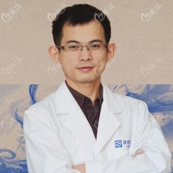 長(zhǎng)沙優(yōu)伢仕口腔種植技術(shù)院長(zhǎng)——魯力