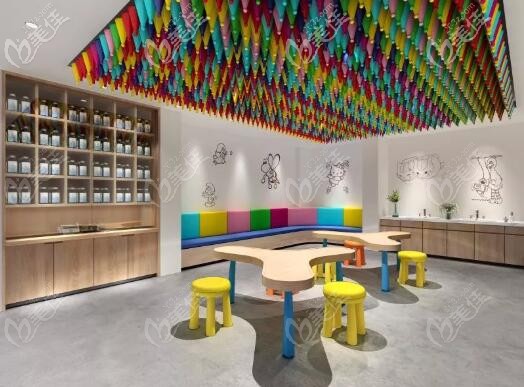 成都君臣口腔大廳