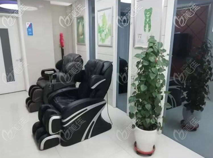 艾齒口腔按摩椅