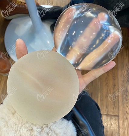 曼托250cc假體挺大 曼托250cc假體挺大