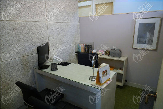 韓國佰諾佰琪整形醫(yī)院面診室 韓國佰諾佰琪整形醫(yī)院面診室