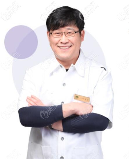 韓國橡樹牙科江南——裴哲敏院長 韓國橡樹牙科江南——裴哲敏院長