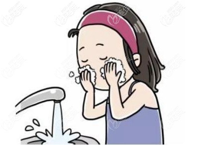 皮膚干敏要注意洗臉方式