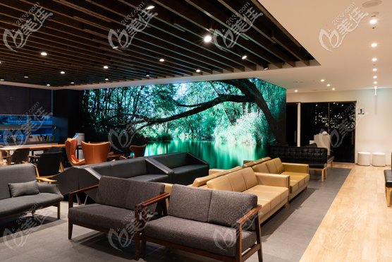 韓國(guó)KEYE愷熠眼科醫(yī)院大廳 韓國(guó)KEYE愷熠眼科醫(yī)院大廳