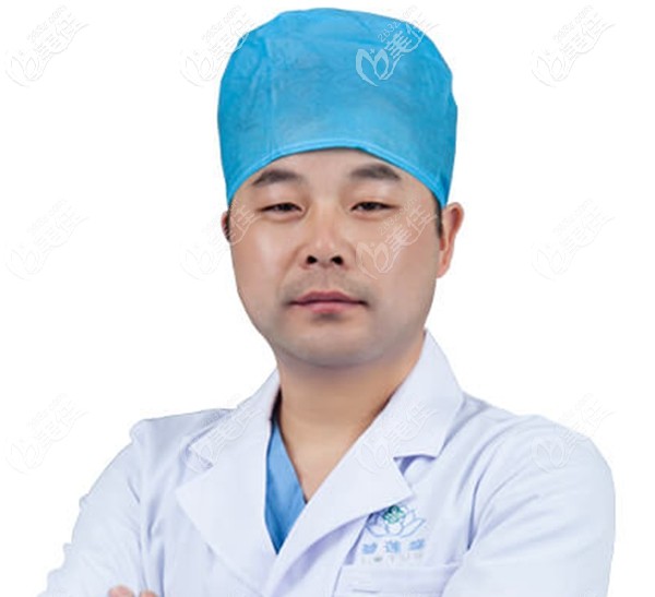 合肥碧蓮盛植發(fā)醫(yī)生劉舉利