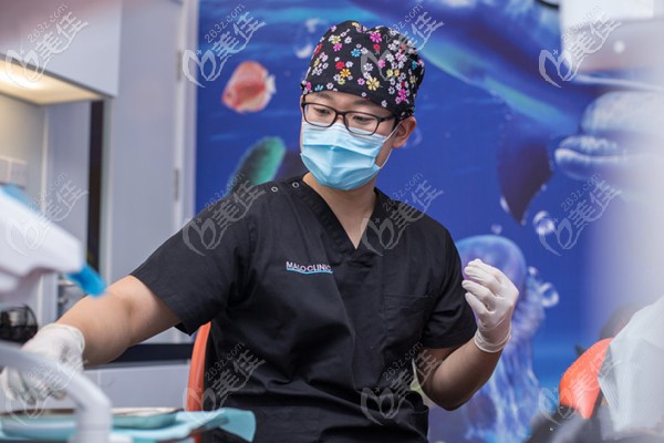 青島馬瀧齒科的醫(yī)生配備