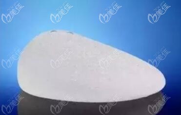 水滴形隆胸假體 水滴形隆胸假體