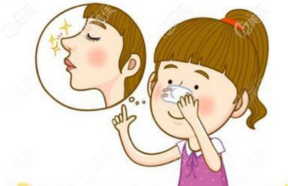 軟糖半肋真空隆鼻后的鼻尖要更自然有彈性