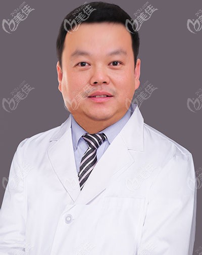 珠海諾貝爾口腔醫(yī)生于洪海