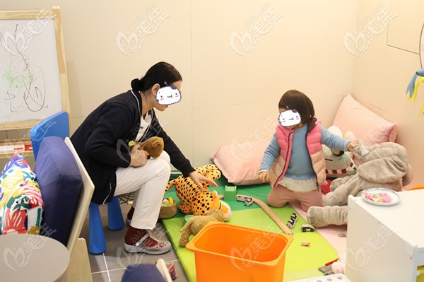 惟美齒科兒童玩耍區(qū)