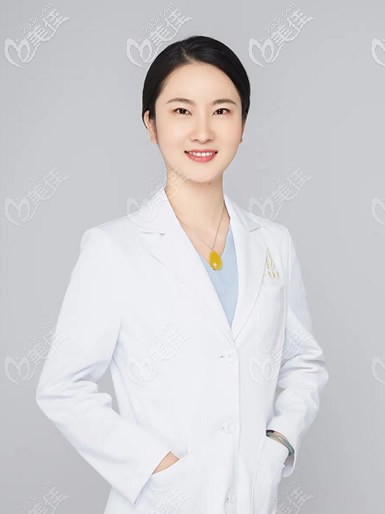 杭州一佳醫(yī)療美容皮膚科主任程文君 杭州一佳醫(yī)療美容皮膚科主任程文君