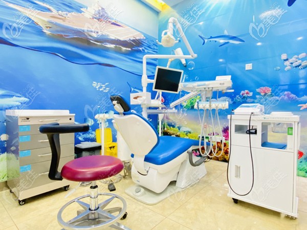輝煌口腔的兒牙診室 輝煌口腔的兒牙診室