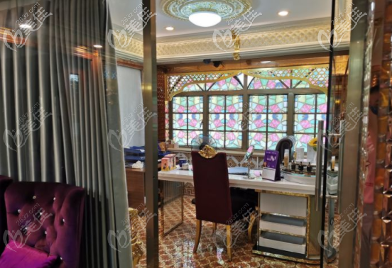 廣州楊醫(yī)生無創(chuàng)祛痘敏感修復咨詢室 廣州楊醫(yī)生無創(chuàng)祛痘敏感修復咨詢室