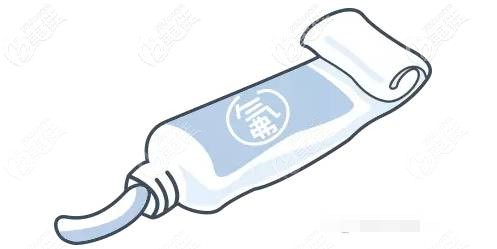 含氟牙膏的選擇需要根據(jù)年齡來(lái)定