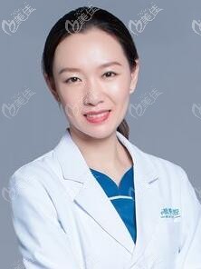 青島華顏美口腔正畸醫(yī)生-黃穎玲 青島華顏美口腔正畸醫(yī)生-黃穎玲