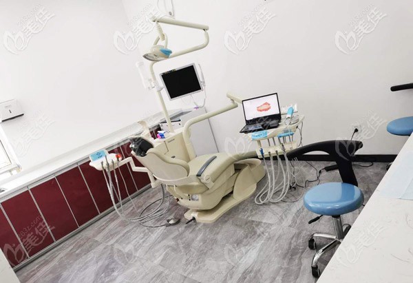 佛山萬國口腔治療室