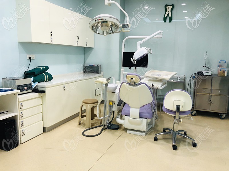 新鄉(xiāng)拜博口腔室內(nèi)就診牙椅