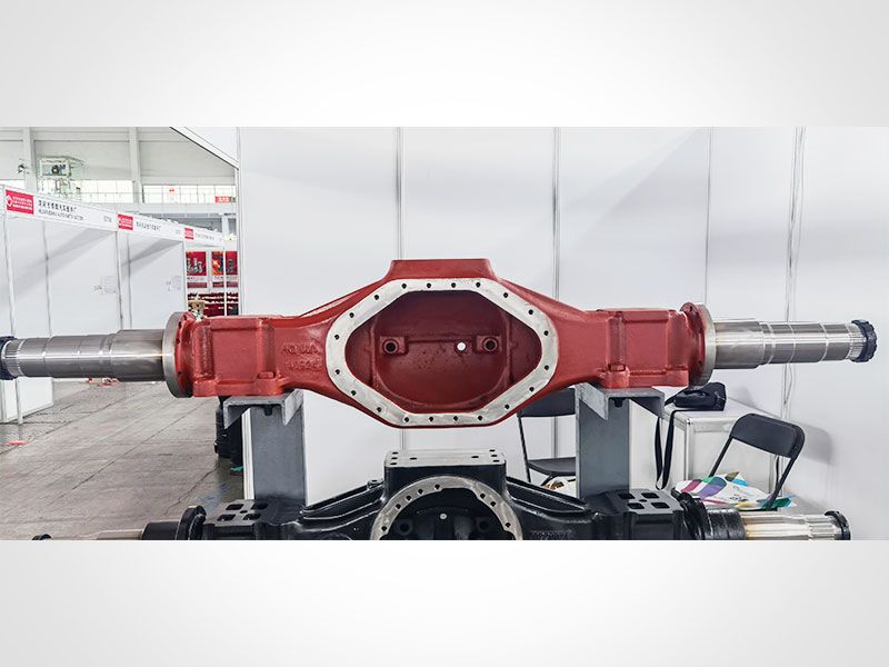 驅動橋的重要組成之一，汽車后橋殼總成