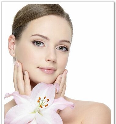 激光嫩膚 黑臉娃娃縮小毛孔只需1000元