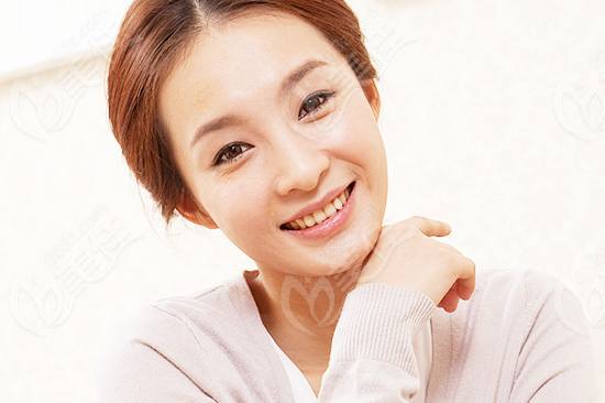 鼻翼軟骨縫合手術(shù)