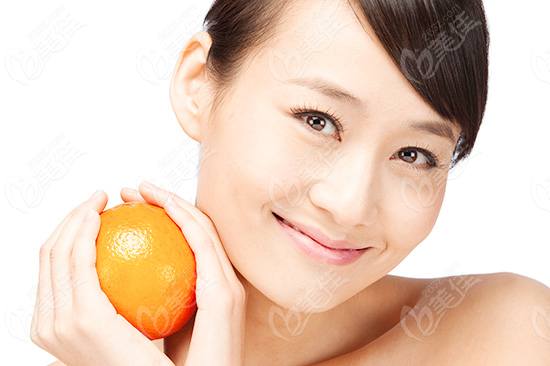 胖女孩夏季服裝搭配技巧必看