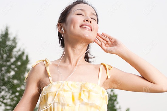 清新到霸氣 孫儷妝容進化史