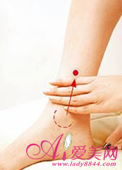 超簡(jiǎn)單看圖取穴 <!--<i data=20240710-sp></i>-->穴位按摩祛痘法