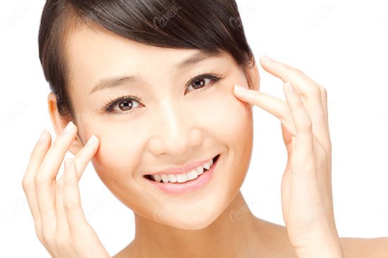 吃減肥藥需謹(jǐn)慎 少女網(wǎng)購減肥藥釀成悲劇