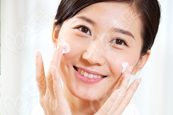 女人身邊的六大催老劑