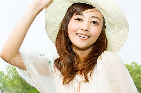 外調不如內(nèi)補 明星較愛養(yǎng)顏靚湯