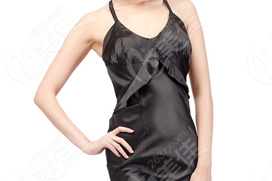 玻尿酸隆鼻前后對(duì)比圖片