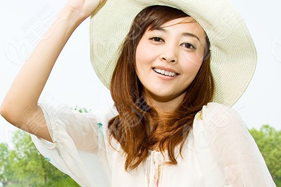 魯尼植發(fā)前后對(duì)比圖